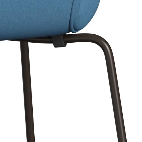 Fritz Hansen 3107 Stol Fuldpolstret, Brown Bronze/Comfort Lys Blå (C01124)