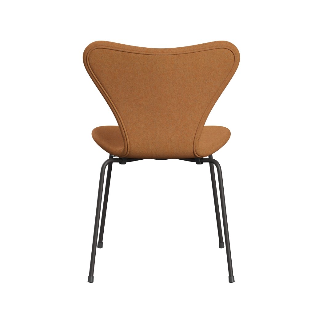 Fritz Hansen 3107 Stol Fuldpolstret, Warm Graphite/Divina Md Carrot