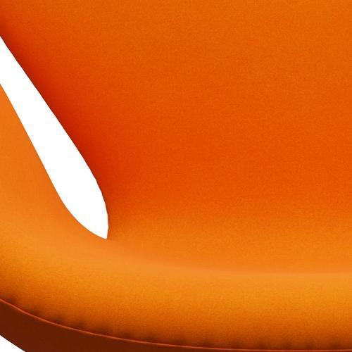 Fritz Hansen Svanenstol, Satinpoleret Aluminium/Divina Mørk Orange