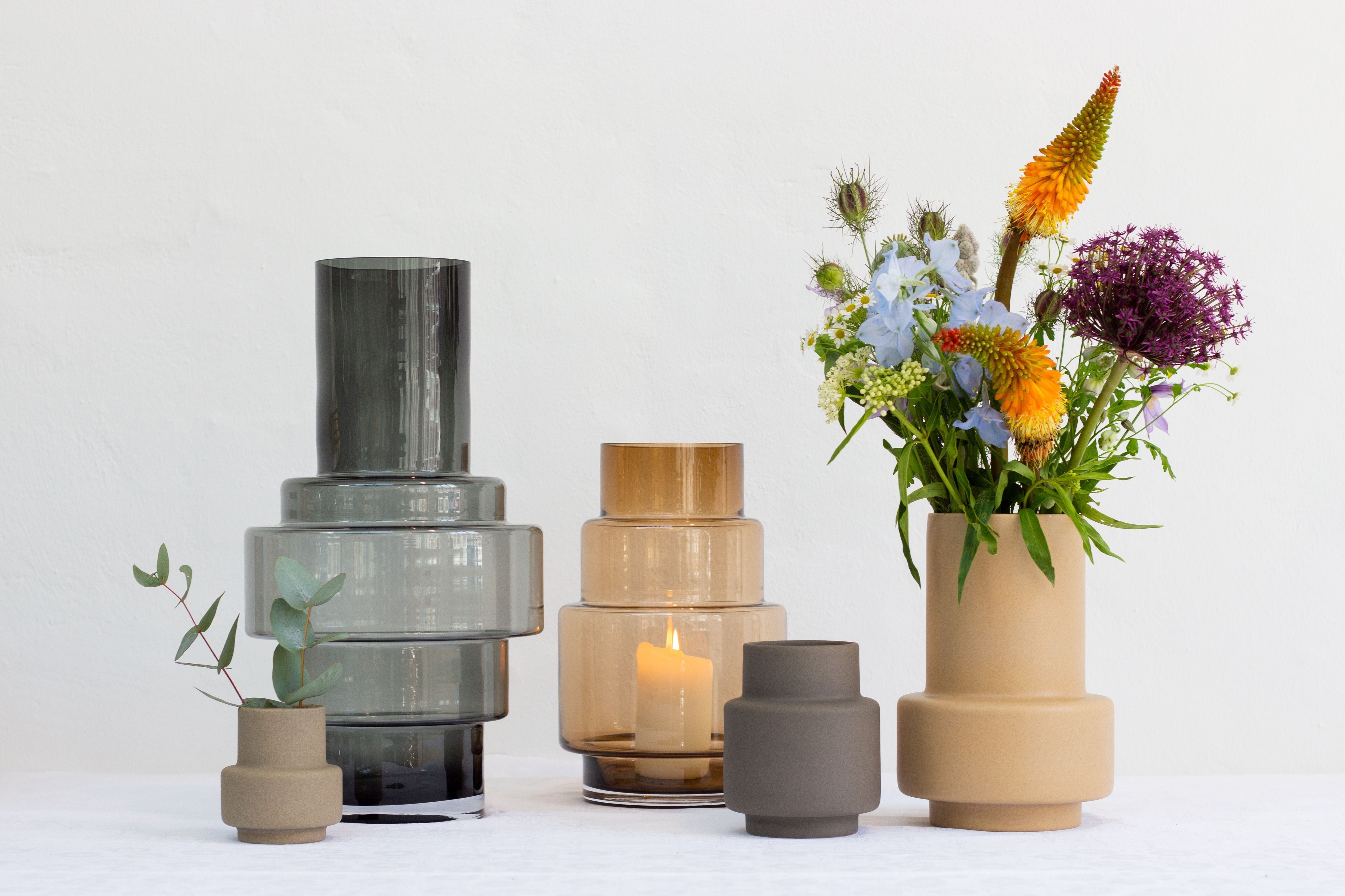 Ro Collection Hurricane Ceramic Vase Lille, Light Stone