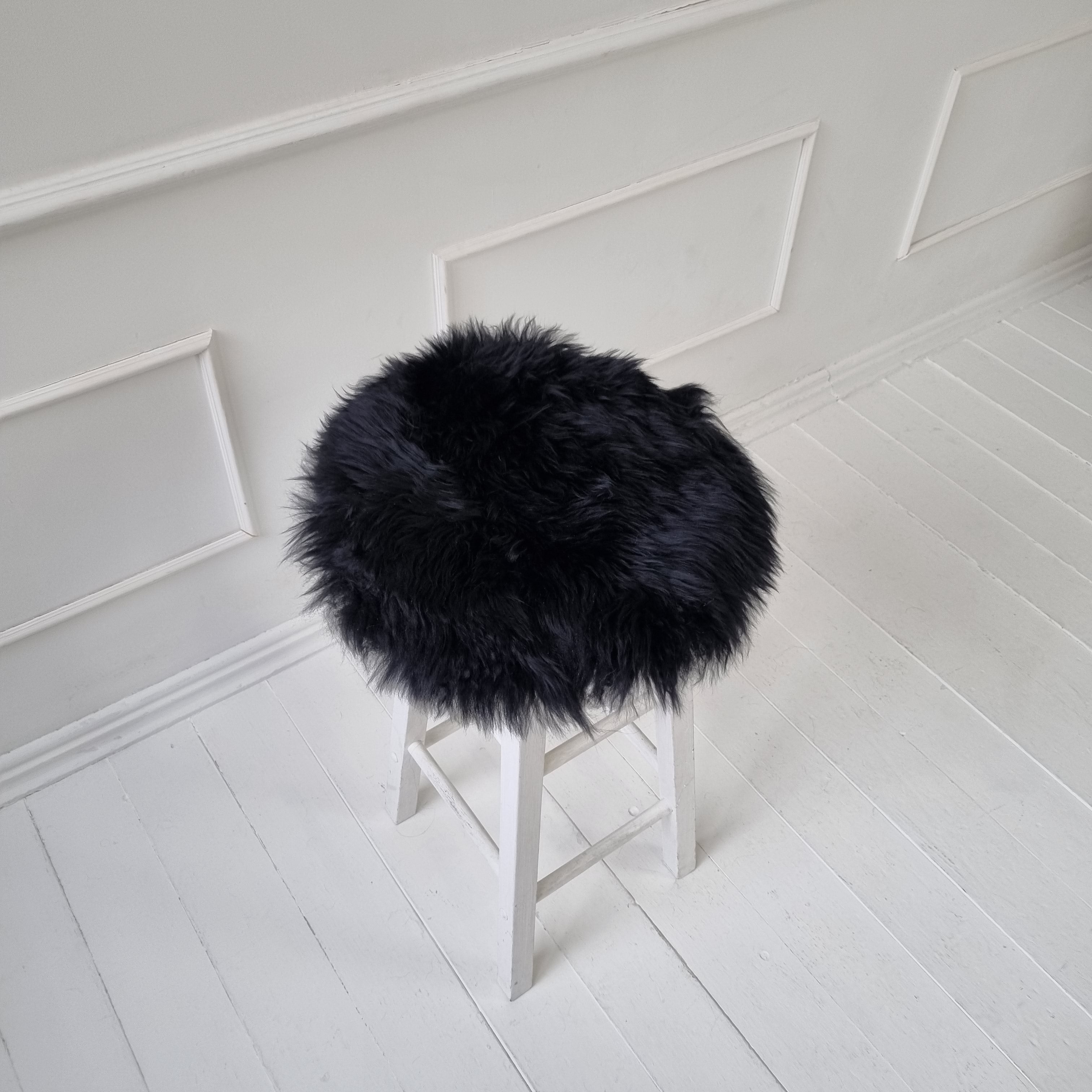 Black genuine sheepskin chair pad | Round