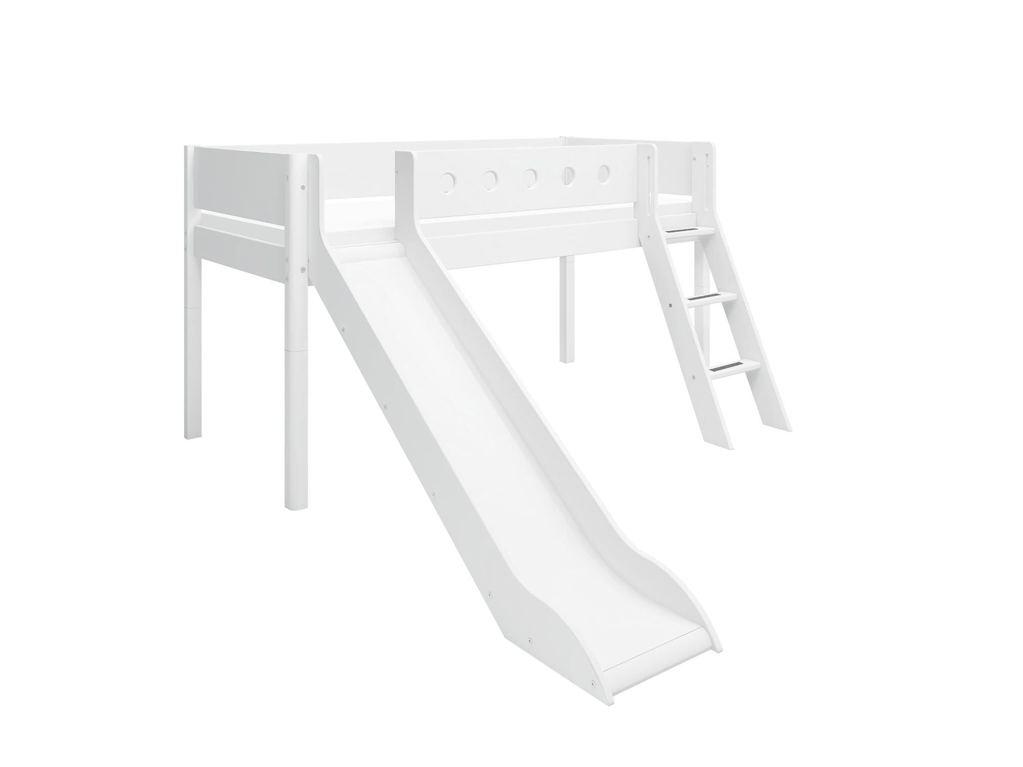 FLEXA Mid-high bed w. slanting ladder and slide