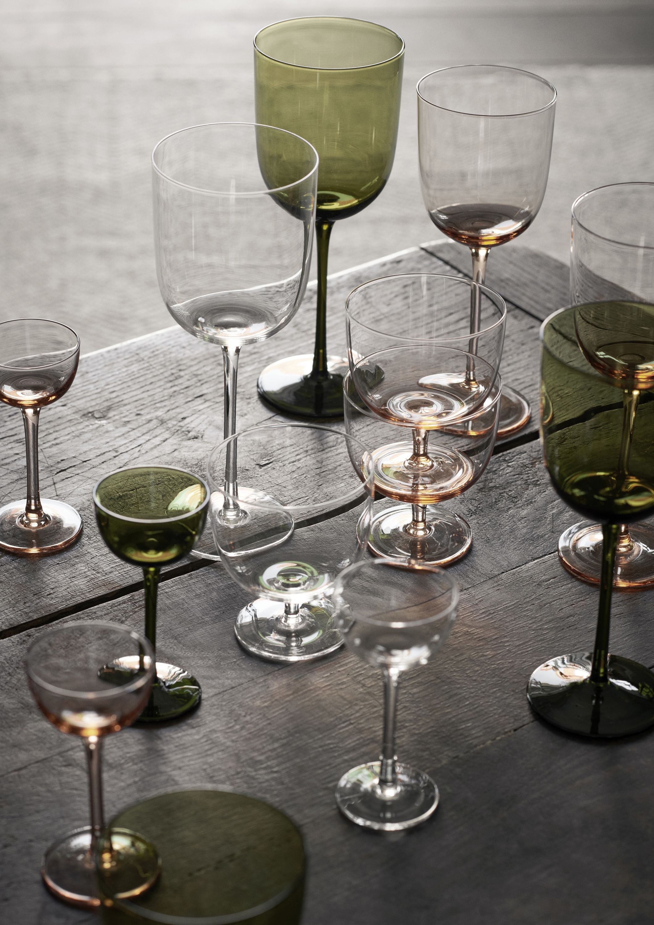 Ferm Living Host White Wine Glasses 30 Cl Sæt på 2, rødme