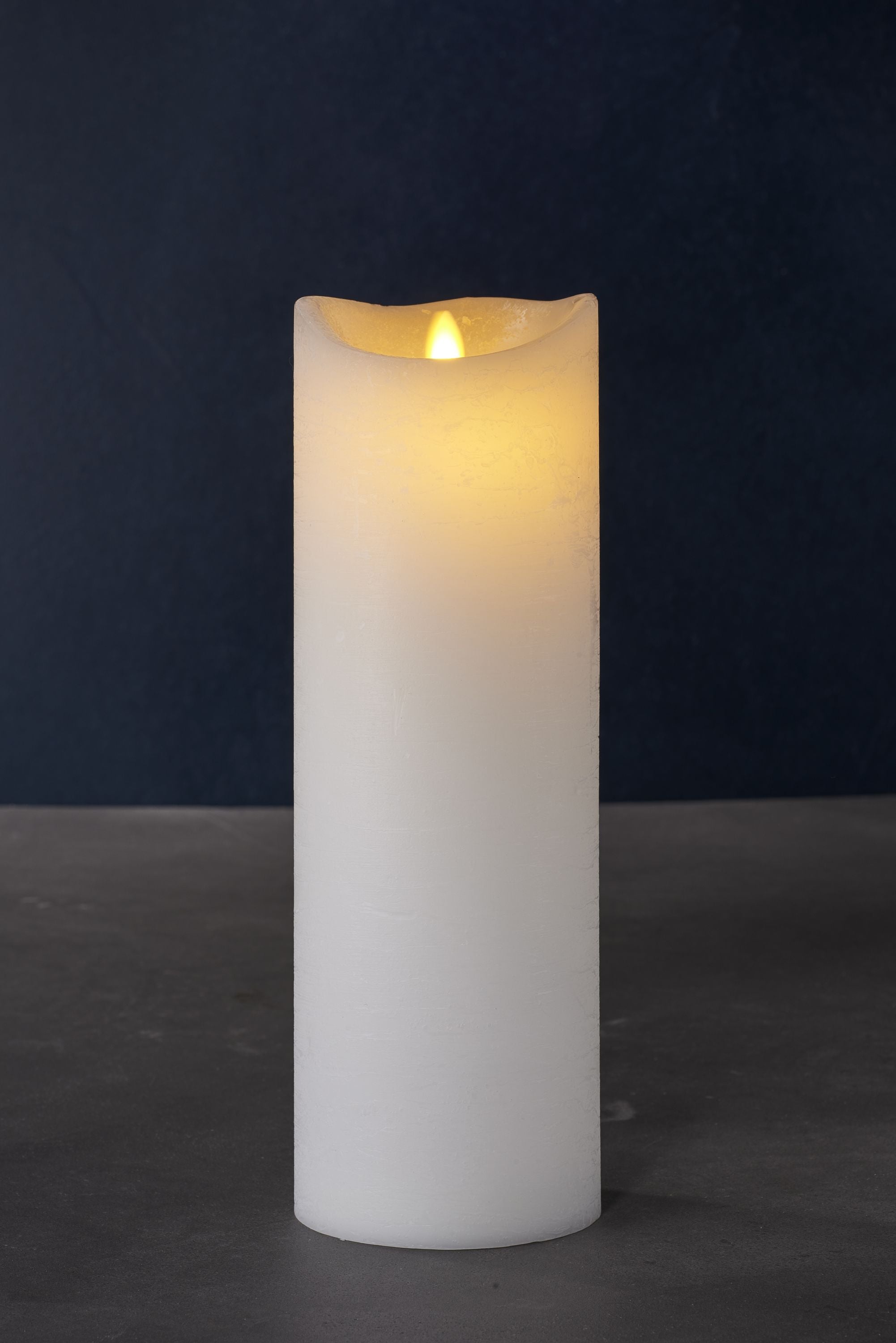 Sirius Sara Exclusive LED Candle Ø10XH30CM, White