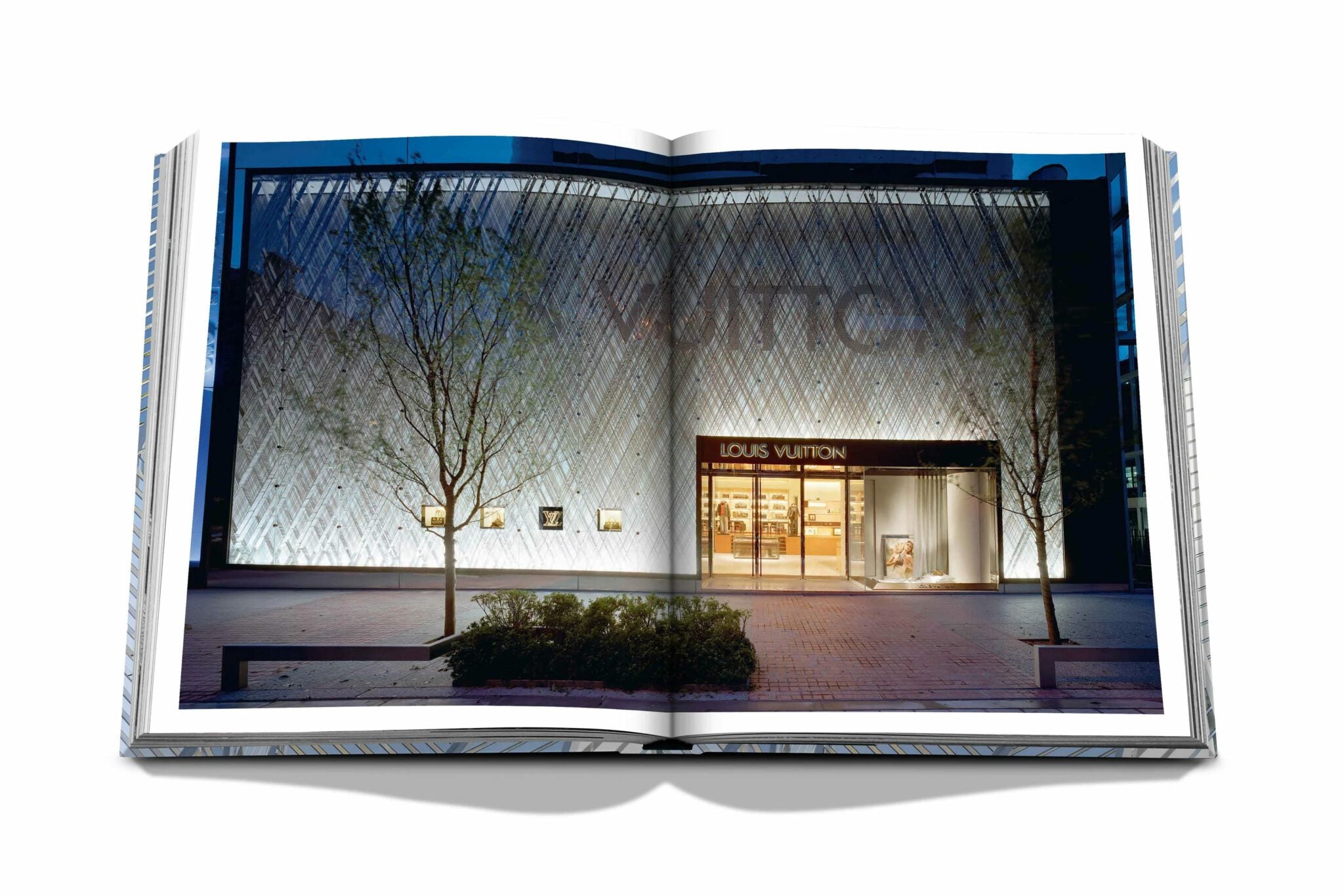 Assouline Louis Vuitton Skin: Architecture of Luxury (Beijing Edition)